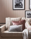 The Powder Parlour Velvet Pillow Cover pink, 50x50cm
